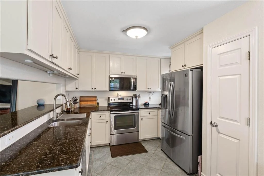 Photo of 3006 Quebec Drive