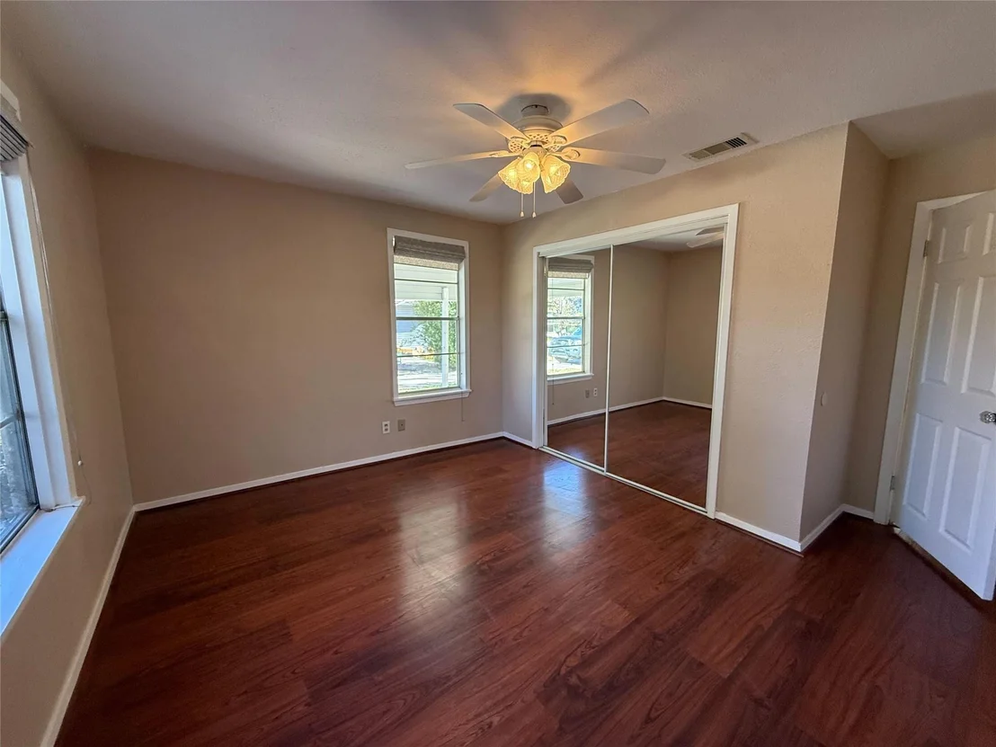 Photo of 13231 Southshore Drive