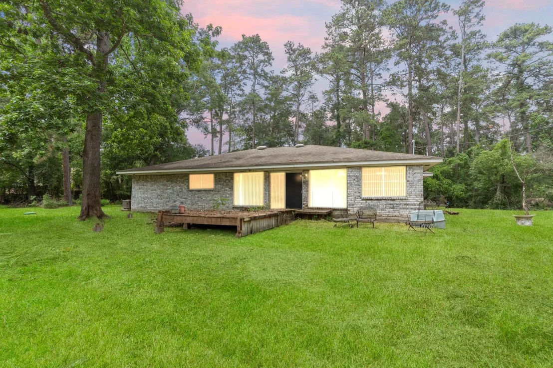 Photo of 2395 Southline Road