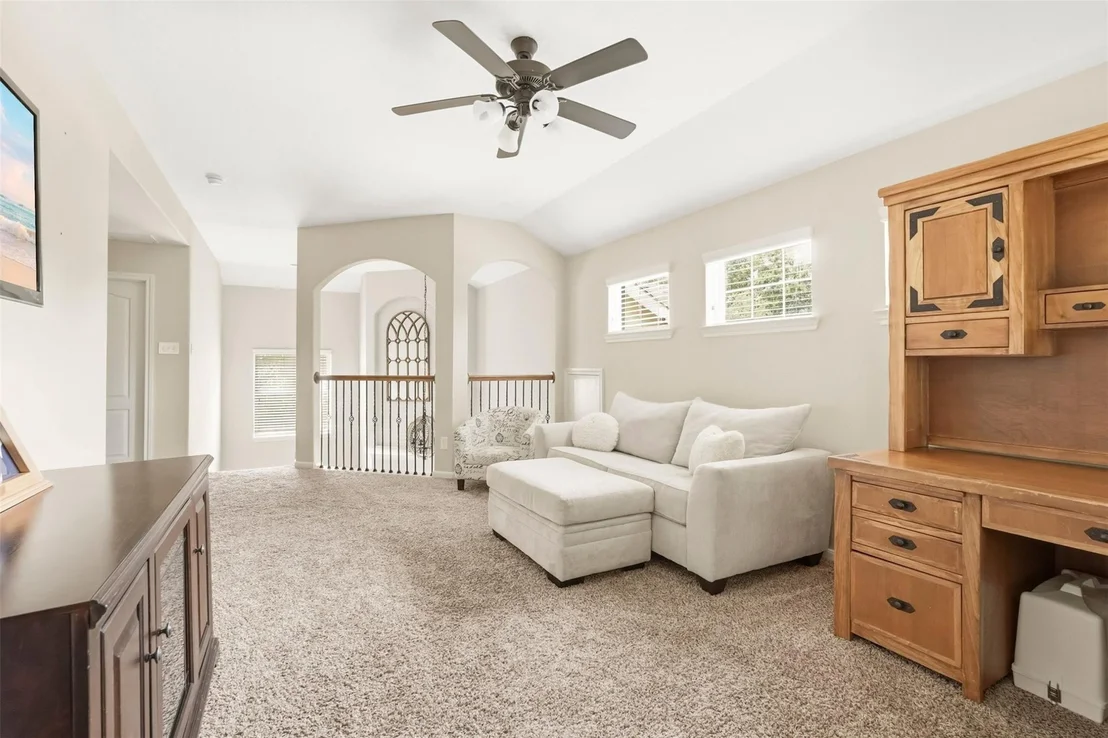 Photo of 115 Red Eagle Court