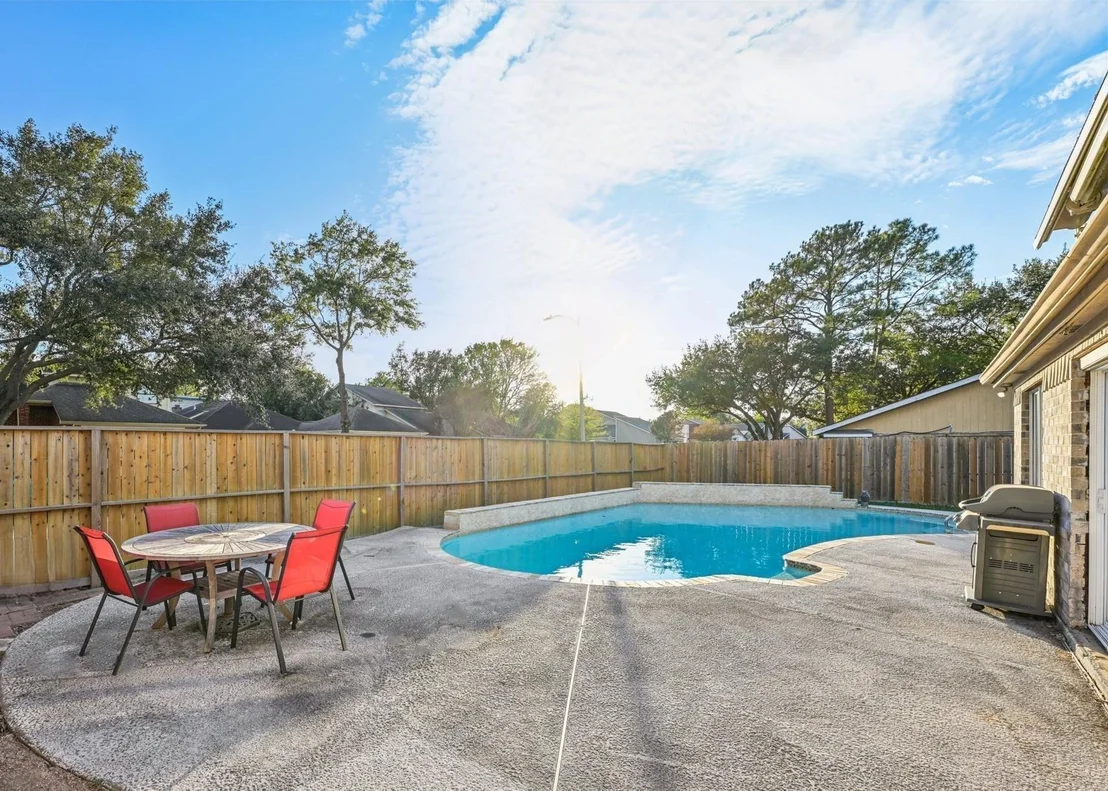 Photo of 2918 Crest Park Drive