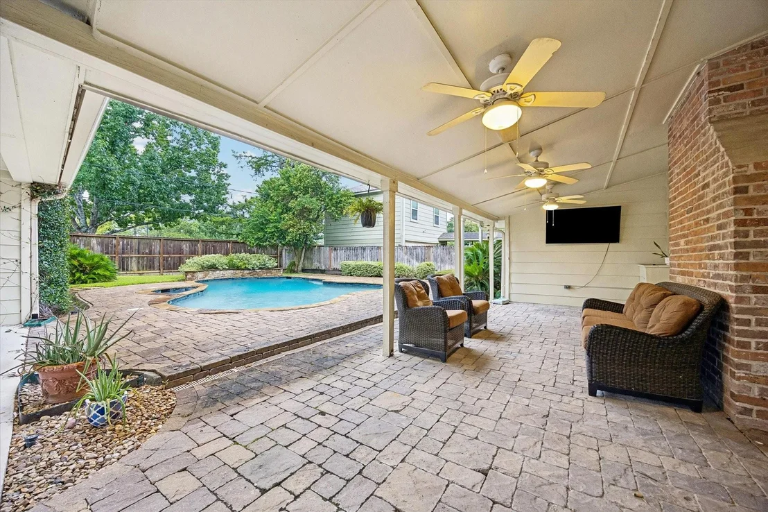 Photo of 14810 Chadbourne Drive