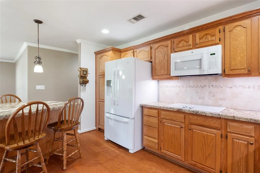 Photo of 90 Westwood Drive E