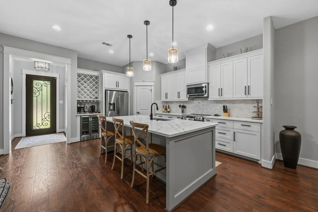Photo of 13211 Doral Circle
