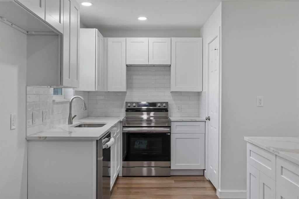 Photo of 228 N Forest Drive