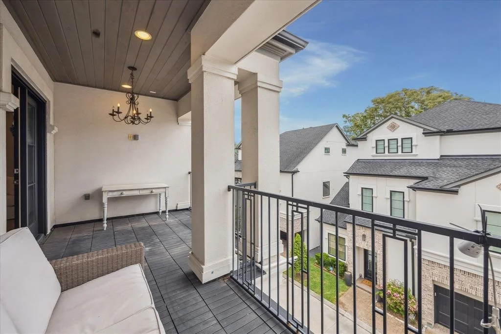Photo of 1529 Cunningham Parc Lane