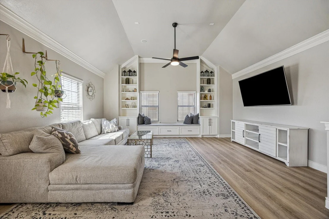 Photo of 2947 Clinton Drive
