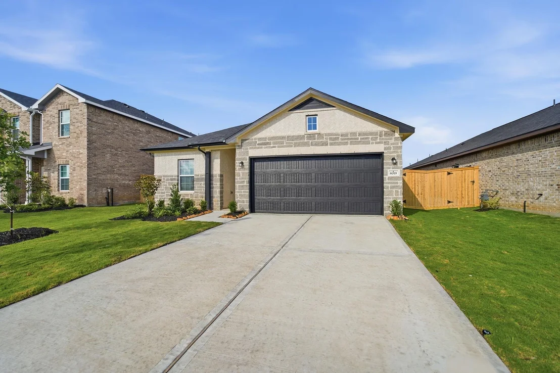 Photo of 8019 Jasper Meadows