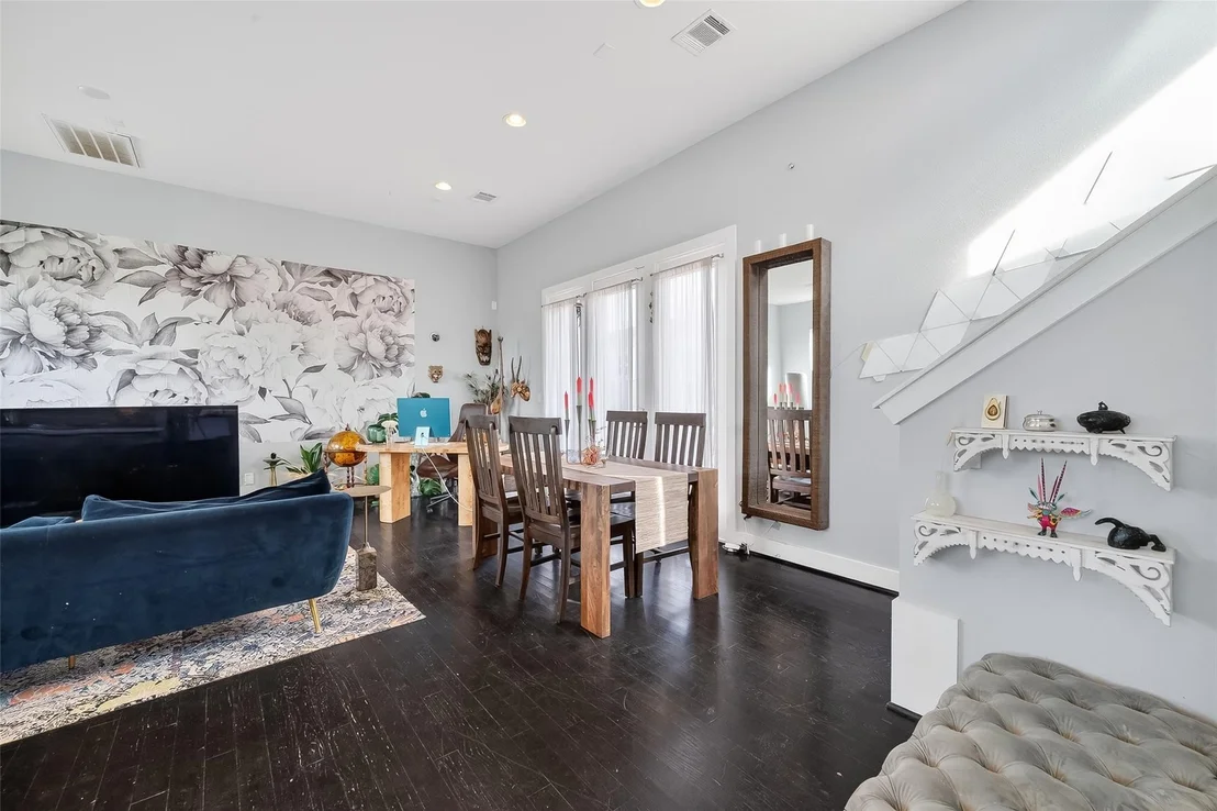Photo of 606 Pacific Street