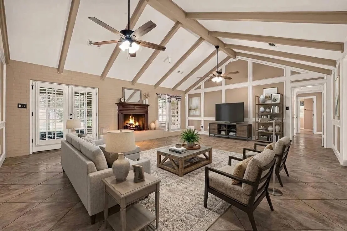 Photo of 1650 White Oak Creek Drive