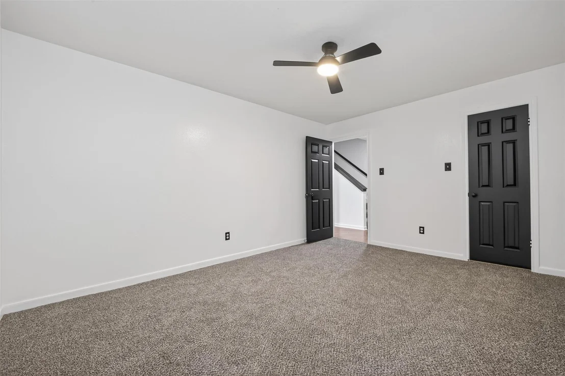 Photo of 5931 Thom Road