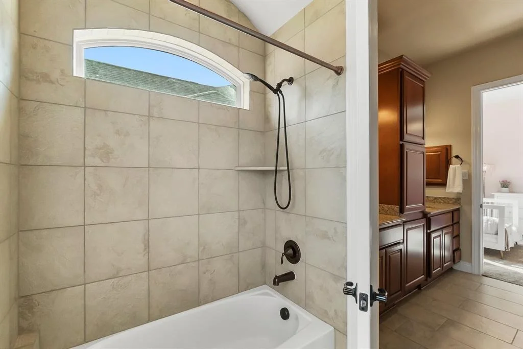 Photo of 124 Wade Pointe Drive