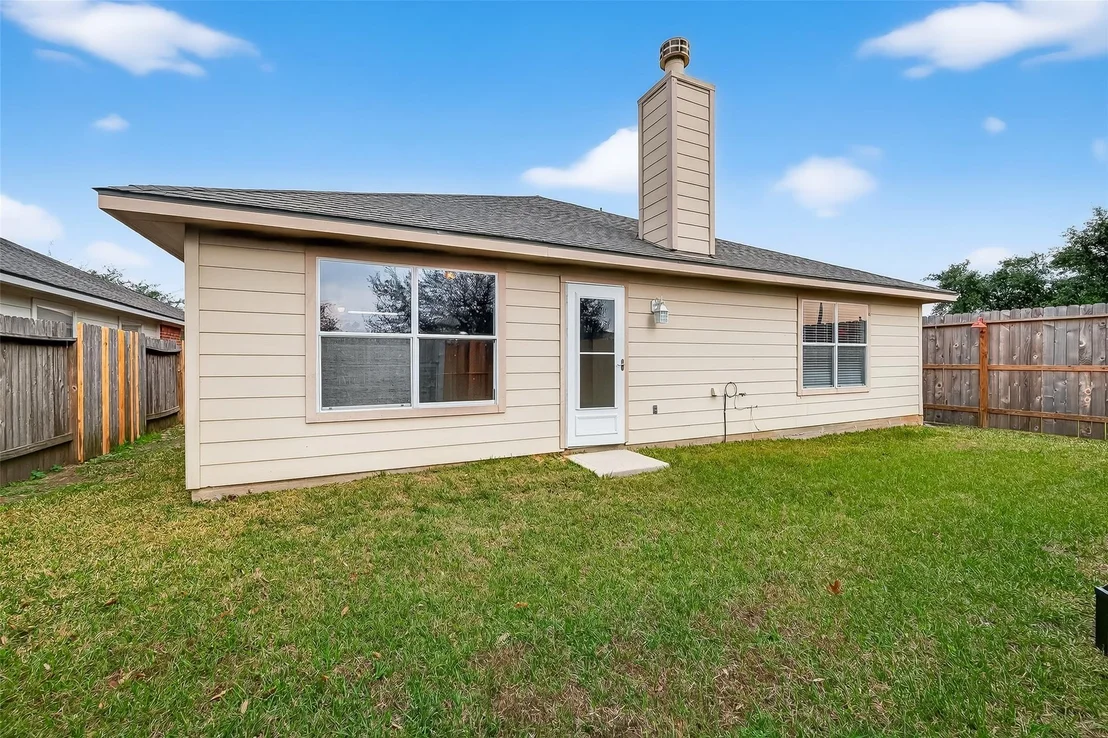 Photo of 25311 Barmby Drive