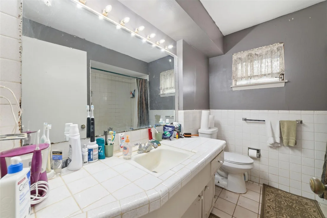 Photo of 1535 Maux Drive