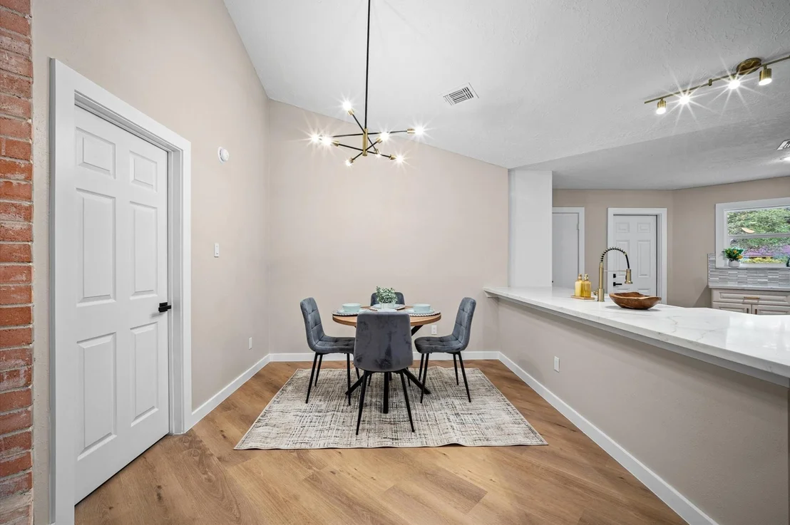Photo of 4419 Pineville Lane