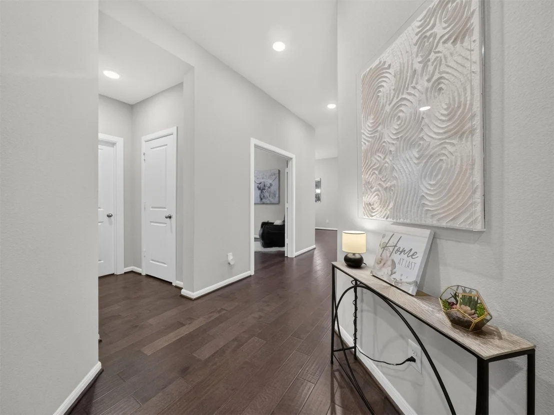 Photo of 4926 Morrison Drive