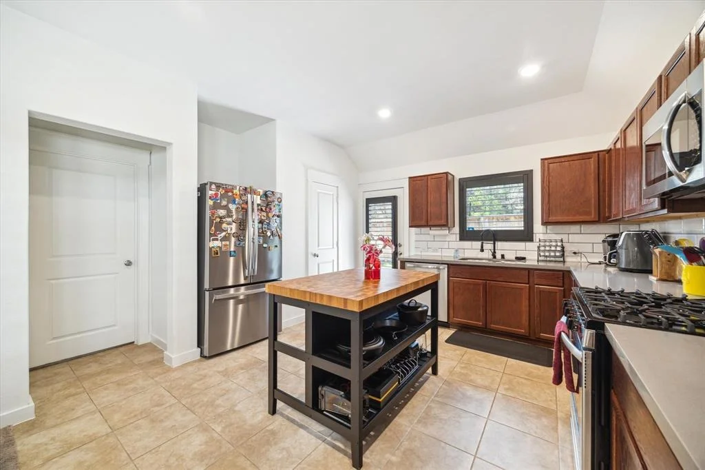 Photo of 16931 Lagos Lane