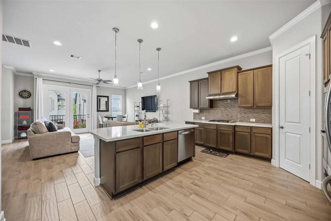 Photo of 3904 Centre Plains Way