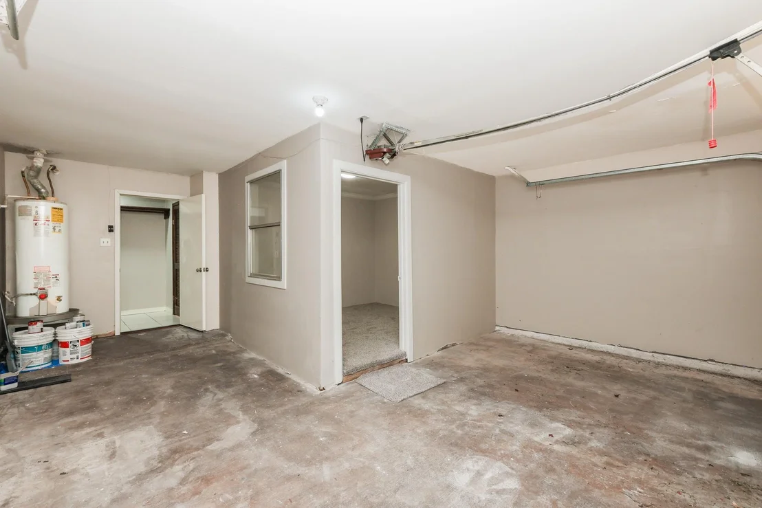 Photo of 11302 Paramount Lane