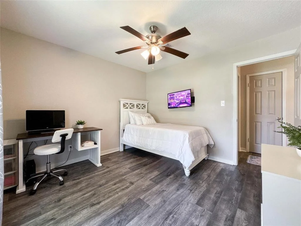 Photo of 712 Molina Drive