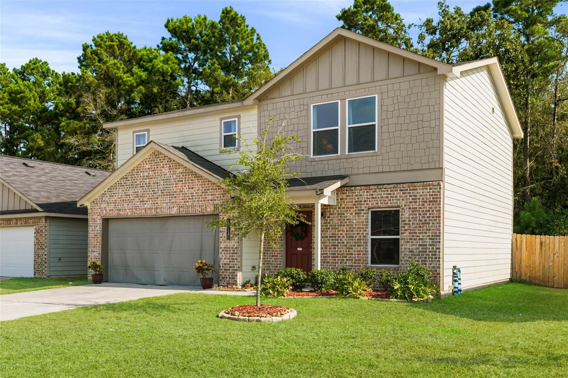Photo of 10130 Cerritos Drive