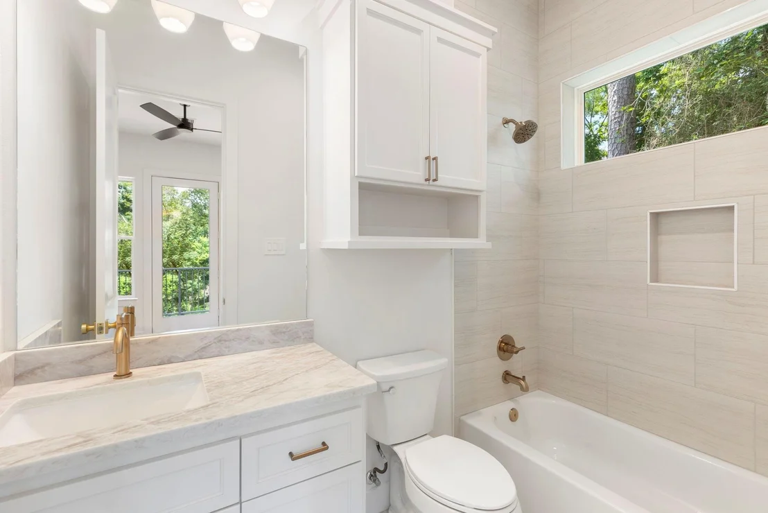 Photo of 40715 Pipestone Road