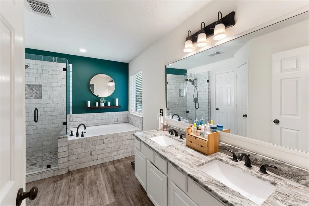 Photo of 151 N Wynnoak Circle