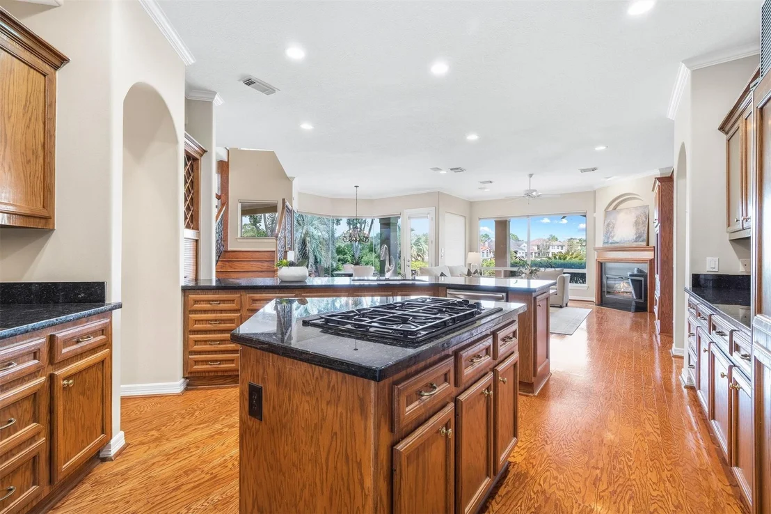 Photo of 19006 Windsor Lakes Drive