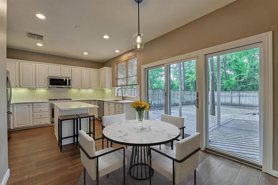 Photo of 93 N Apple Springs Circle