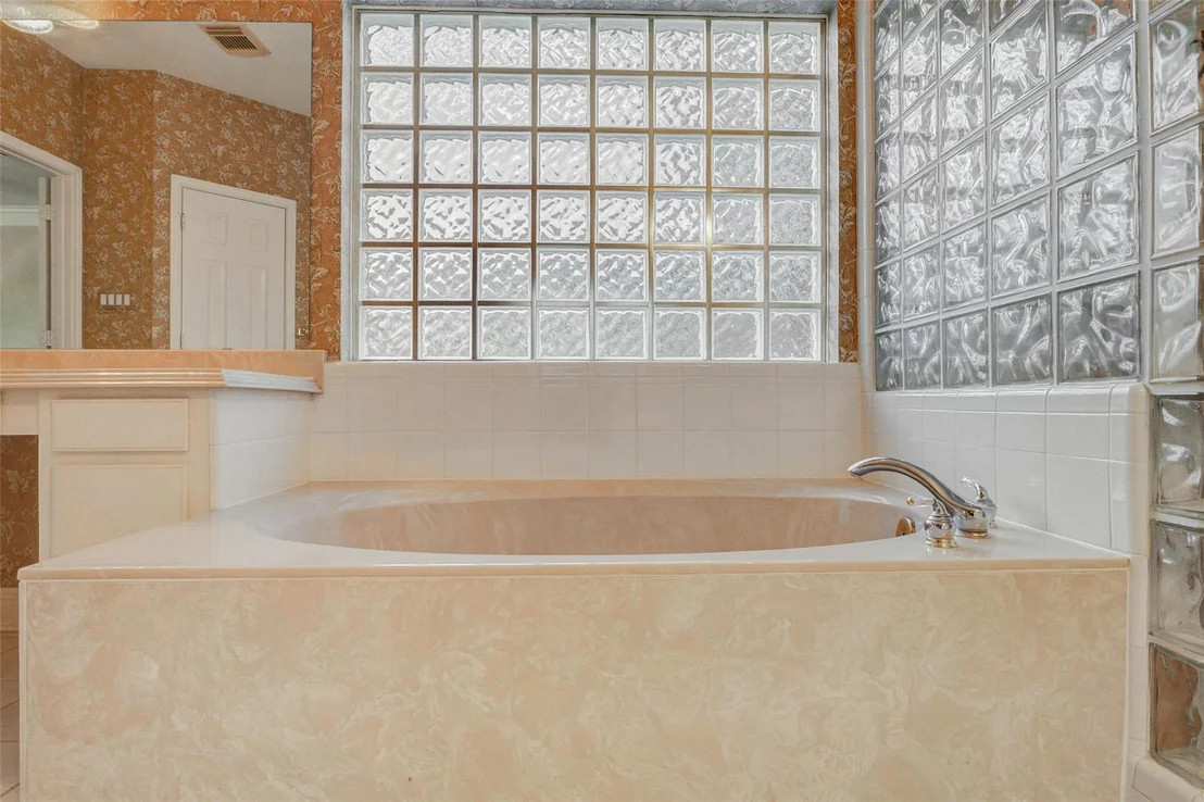 Photo of 2106 Shade Crest Drive