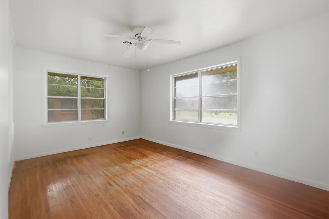 Photo of 1506 E 29th Street