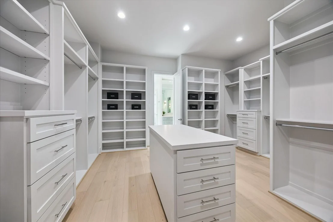 Photo of 1118 Jackson Boulevard