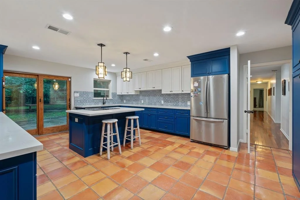 Photo of 15520 Bedford Lane