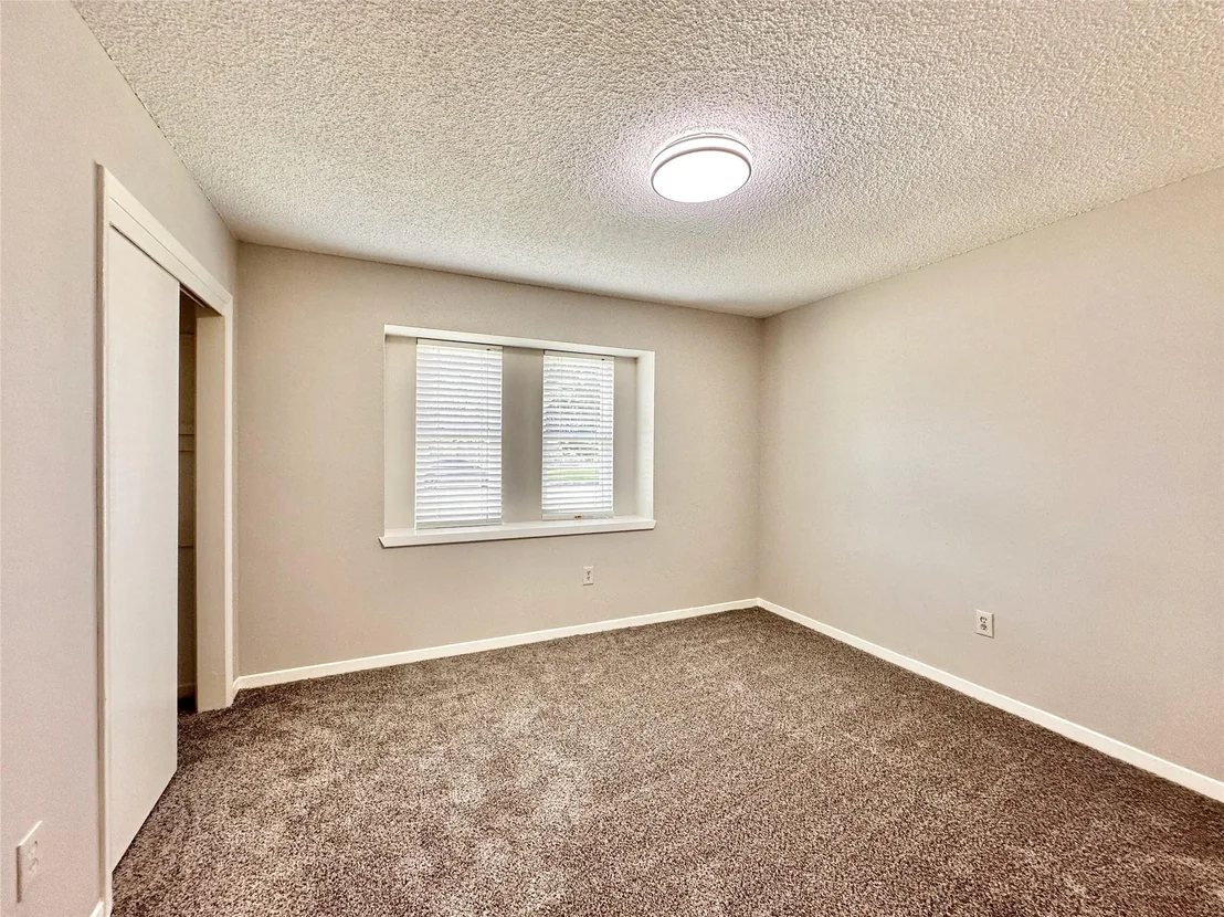 Photo of 7002 Sandswept Lane