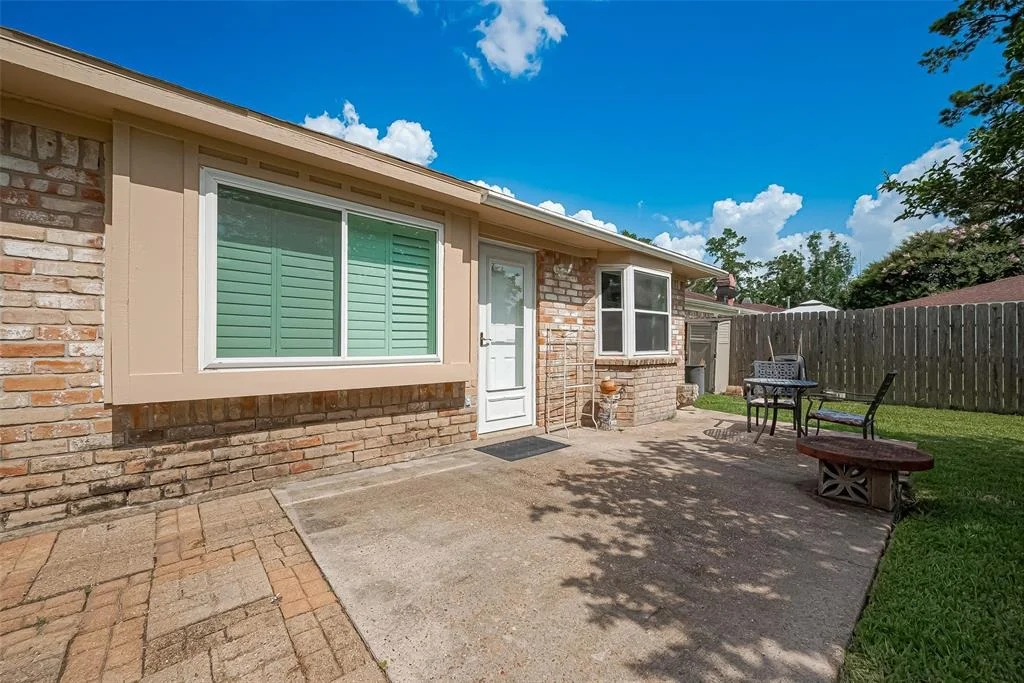 Photo of 22303 Walnut Valley Drive