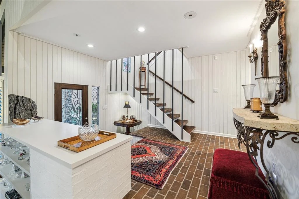 Photo of 102 Electra Drive