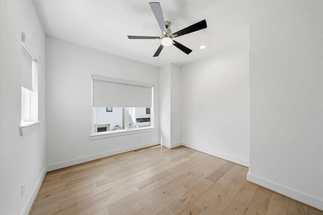 Photo of 1737 Ojeman Point Lane