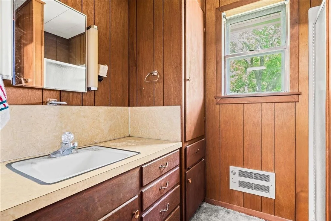 Photo of 8081 Ernst Parkway