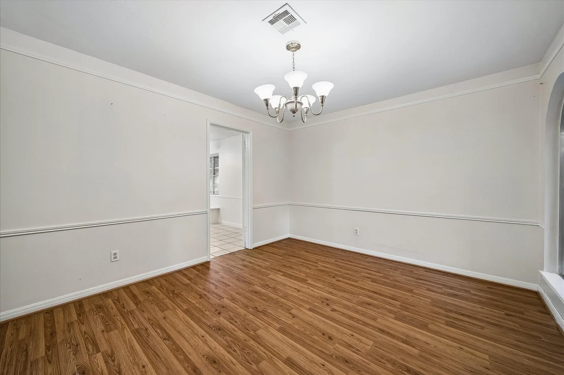 Photo of 17803 Loring Lane