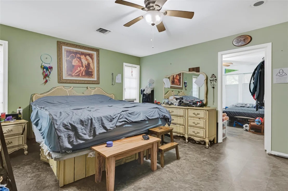 Photo of 505 Oak Drive