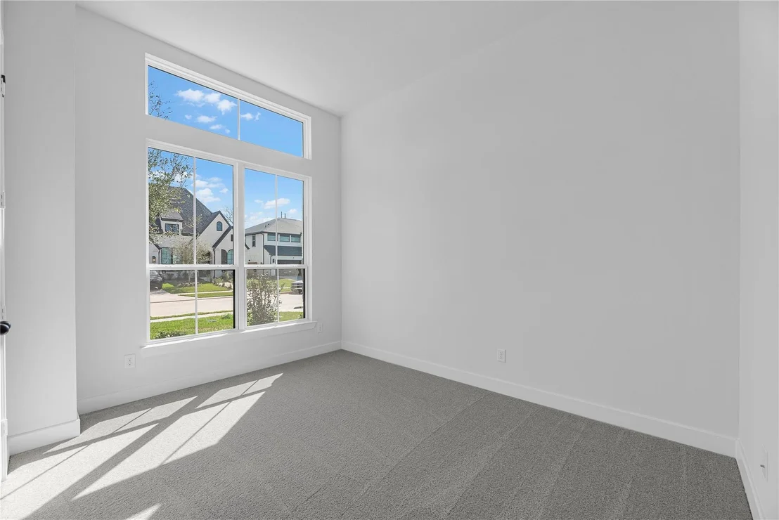 Photo of 1615 Summer Pine Court