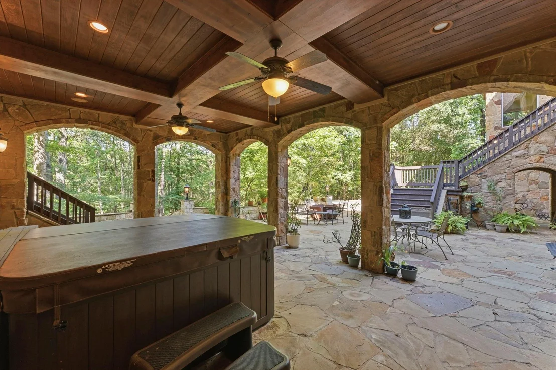 Photo of 6148 Waltons Point