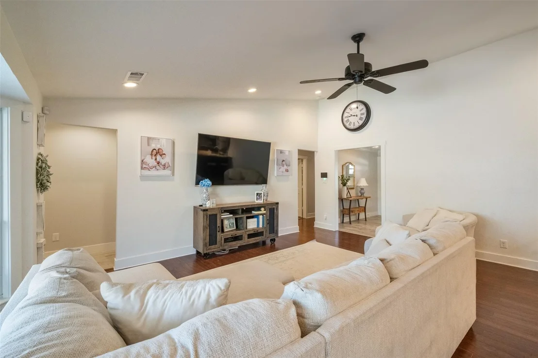 Photo of 8710 Burkhart Road