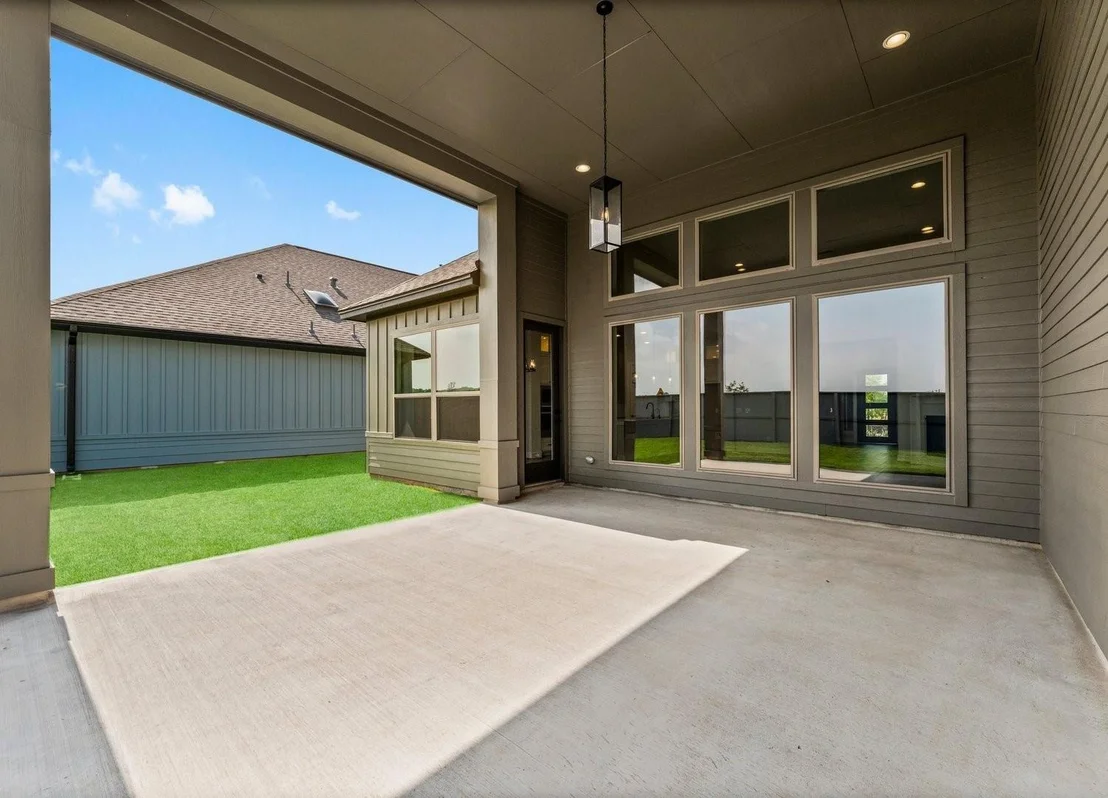 Photo of 32514 Ebony Jewelwing Court