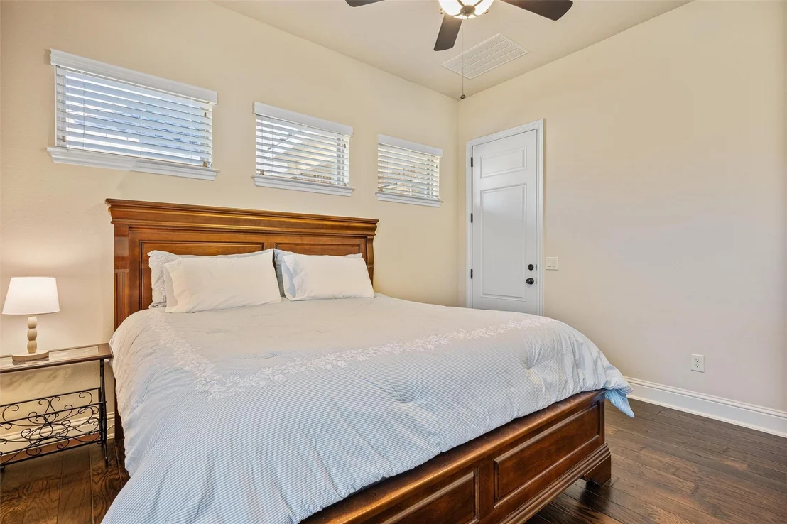 Photo of 119 Lake View Loop