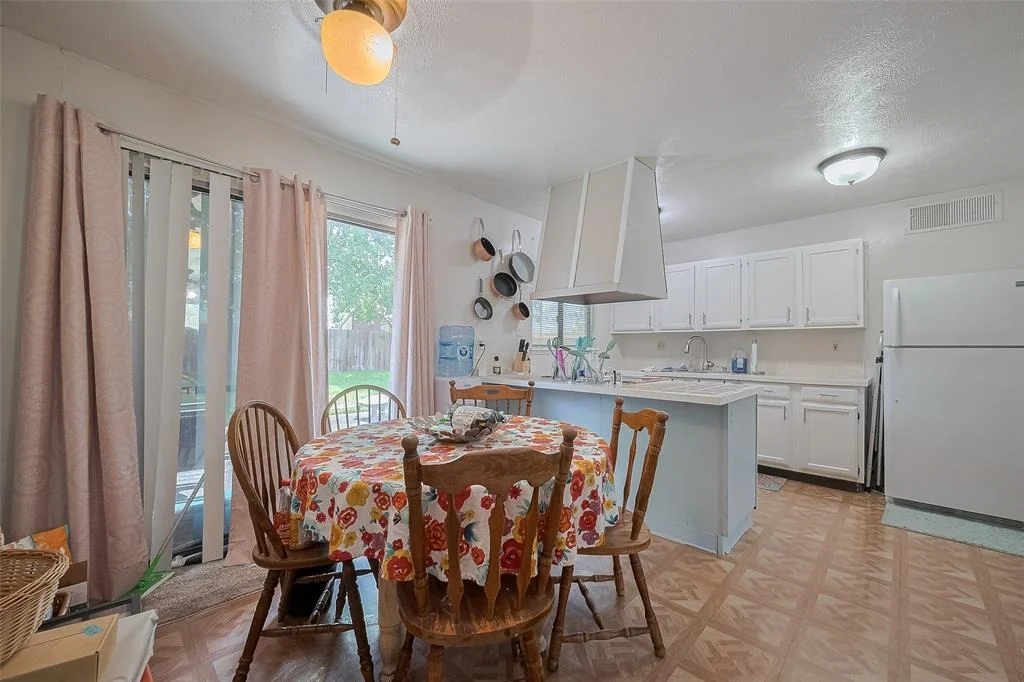 Photo of 634 Stonewall Drive
