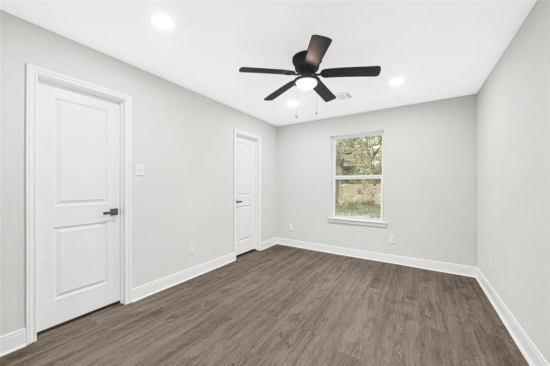 Photo of 6024 Jackson Ln