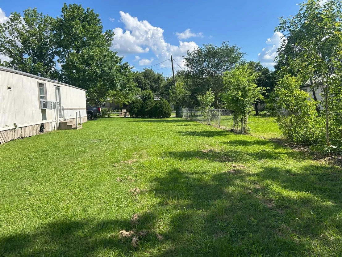 Photo of 130 Buckingham Lane