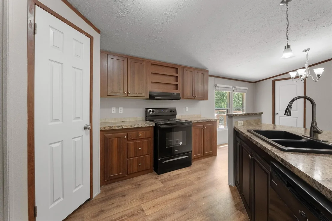 Photo of 110 Rosewood Lane