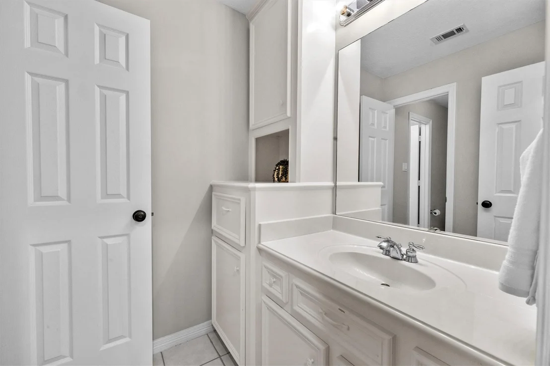 Photo of 15206 Hilltop View Drive